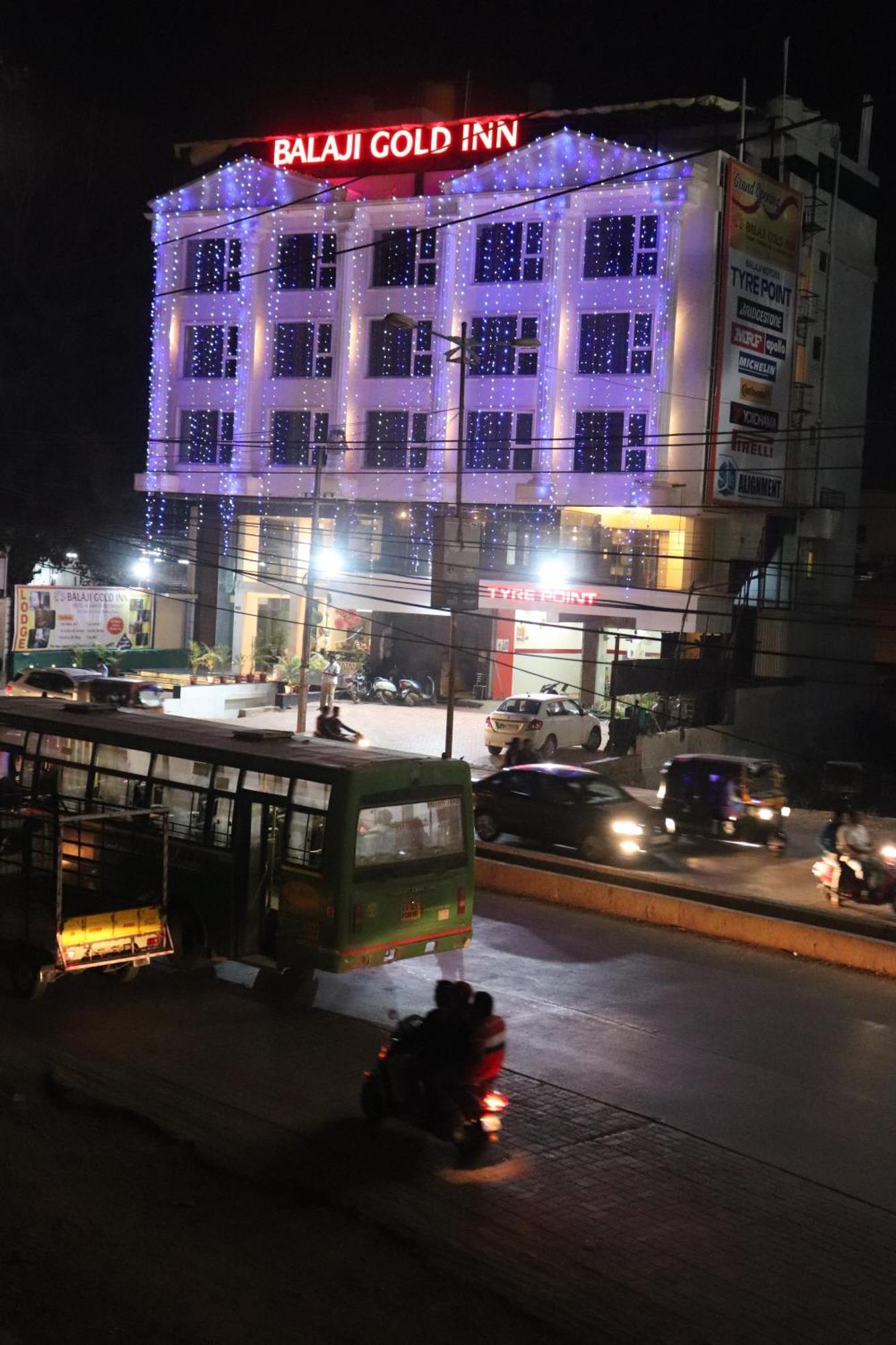 Balaji Gold Inn Hotel Hubli Dış mekan fotoğraf